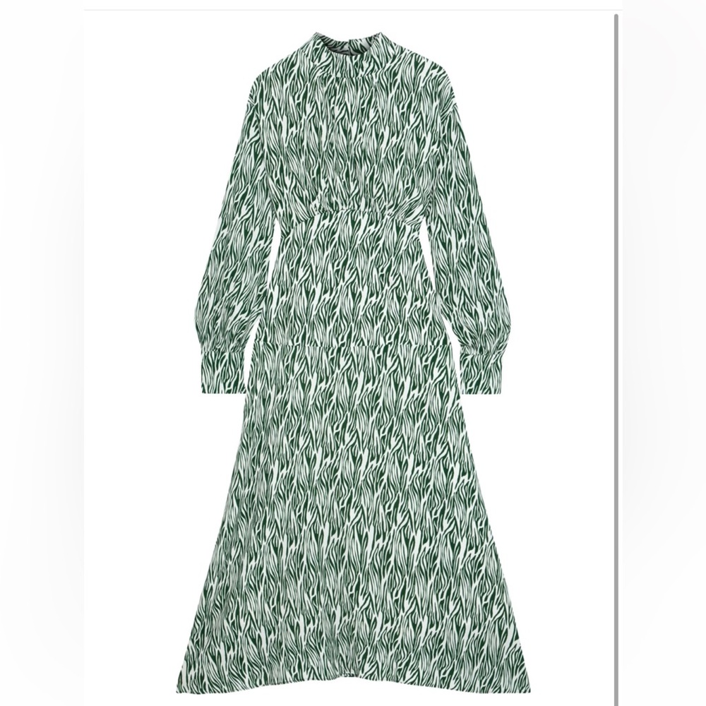 Elegant Green Patterned Dress